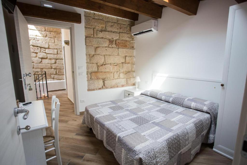 B&B Cinisi Vacanze 2.0 Exterior photo